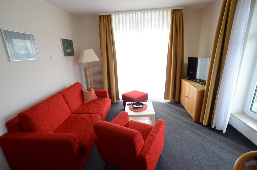 Ferienwohnung 2 Im Haus Huehnergott Sellin Kamer foto
